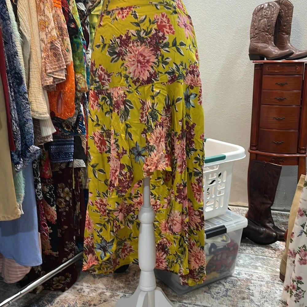 Band of Gypsys asymmetrical Hi low skirt - Picture 2 of 5